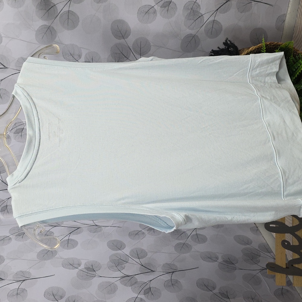 Banana Republic Twist Hem Tank - Picture 5 of 6